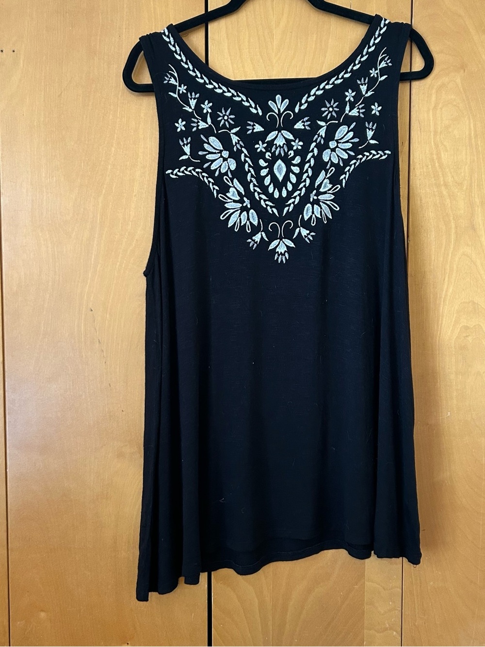 Torrid Black Sleeveless Embroidered Swing Tank Top
